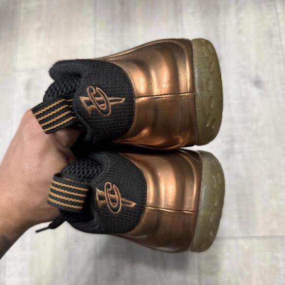 Nike Air Foamposite One Copper Gold Black Sneakers 314996-007 Size 8 Men